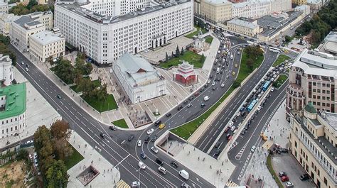 Арбатская площадь