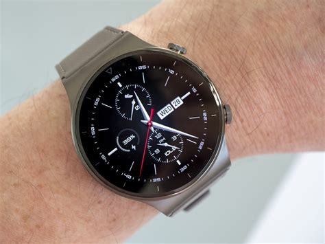 Включите Huawei Watch GT 2