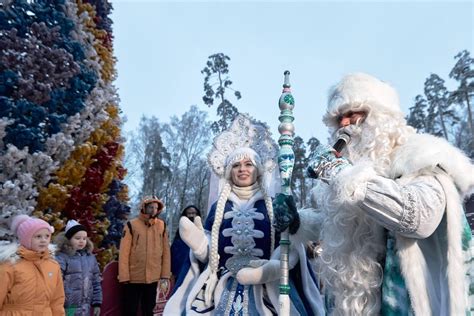 Загадочная встреча со Снегурочкой и Дедом Морозом