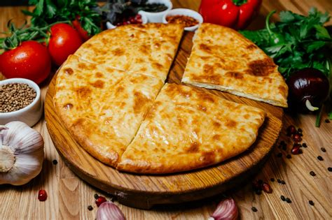 Испанская начинка для хачапури: вкус фестиваля в каждой булке