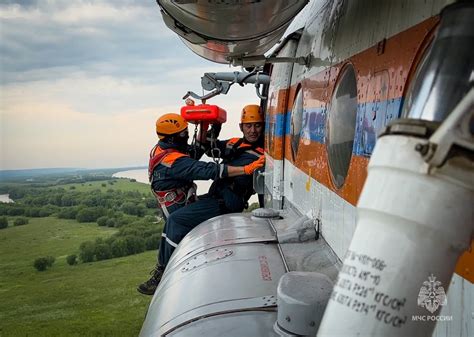 Использование самолетов-распылителей в борьбе с пожарами