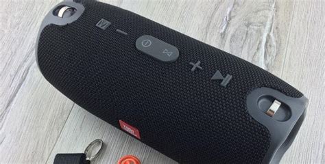 Как включить колонку JBL Xtreme: подробная инструкция