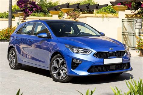 Как выбрать между Kia Cerato и Kia Ceed: особенности и преимущества