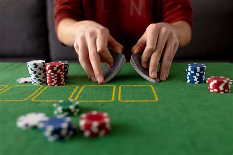 Как выбрать подходящую покерную игру на GGPokerOK