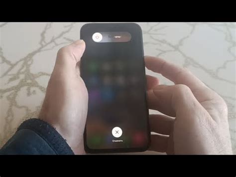 Как выключить iPhone 11 без экрана кнопками