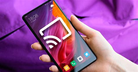 Откройте приложение "Контакты" на вашем телефоне Xiaomi