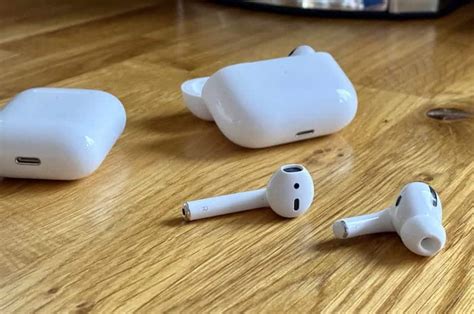 Подготовка к отключению микрофона на Apple AirPods Pro