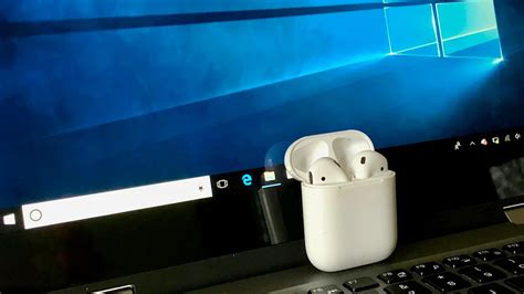 Подключение левого или правого AirPods