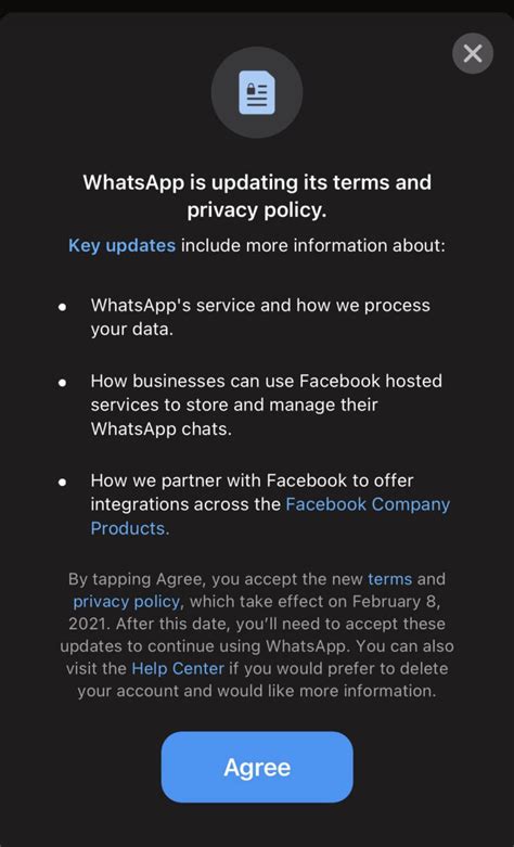 Принятие условий использования WhatsApp на iPhone