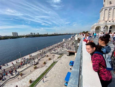 Прогулки по набережной Набережных Челнах