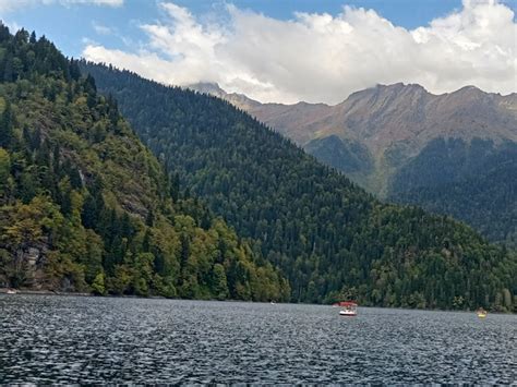 Разнообразие природы Кавказских гор