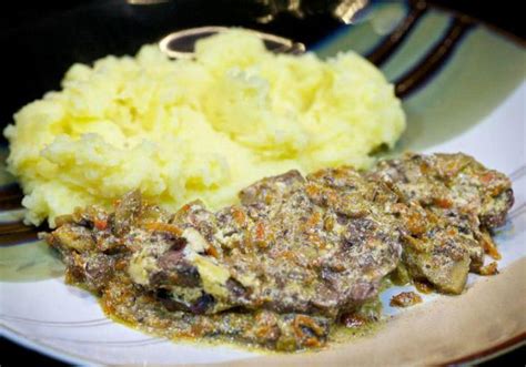 Рецепт куриной печени в сметанном соусе с невероятным вкусом