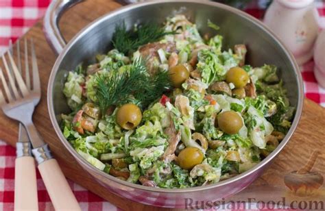 Рецепт пекинской капусты, обжаренной с грибами и луком