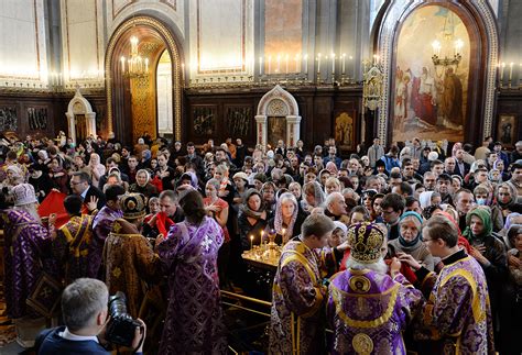 Сновидение службы в церкви: истолкование