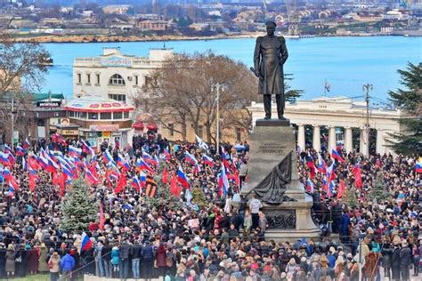 События и мероприятия на площади Нахимова