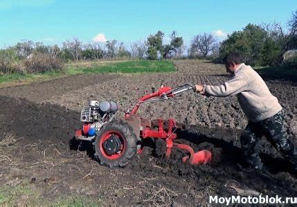 Установка плуга на мотокультиватор