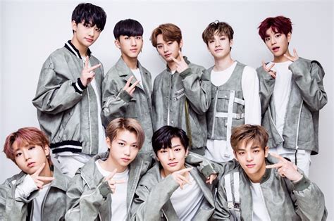 Участники Stray Kids