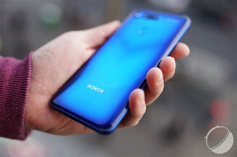 Что делать, если смартфон Honor 20 не выключается