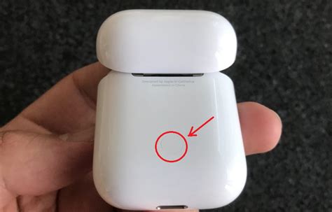 Шаг 1: Подключите AirPods к устройству